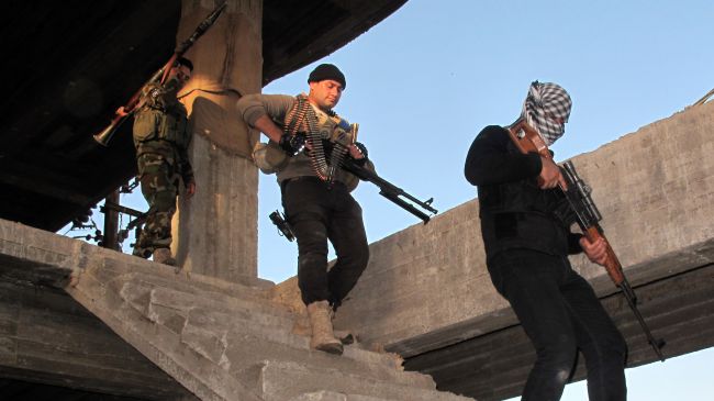 Photo of Iraqi terrorists threaten to open dam in Anbar