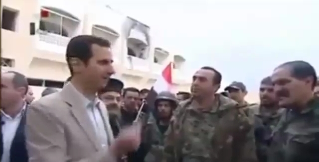 Photo of Video- President Assad visit to Maaloula without high security measures shows his courage