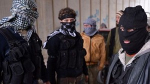 Photo of Rival terrorist groups clash at Iraq-Syria border