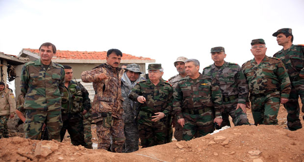 Photo of Chief of Staff visits units at Shaer Mountain in Homs