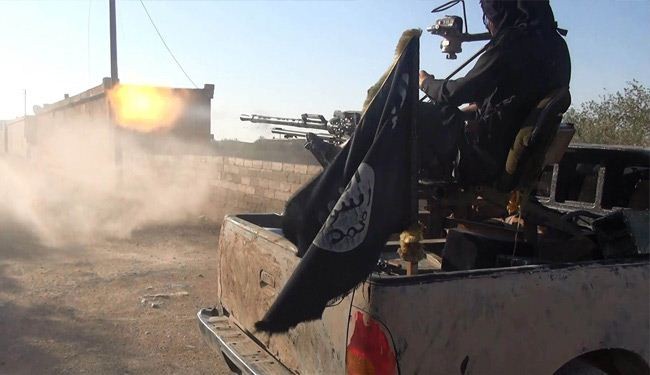 Photo of ISIL Kills 20 FSA Members on Qalamoun Barrens