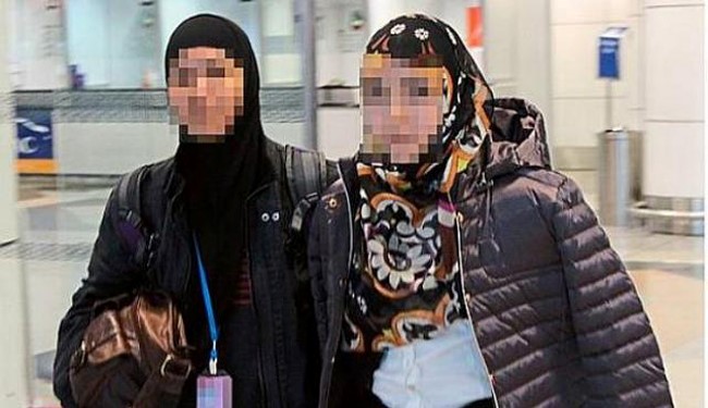 Photo of Malaysia Arrests Woman Who Married ISIL Fighter Over Skype