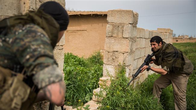 Photo of Syrian Kurds liberate two ISIL-led villages near Kobani