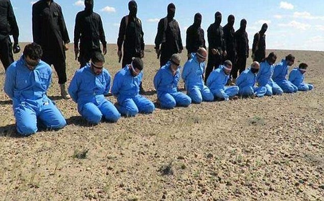 Photo of ISIS Executes 8 of its Members in Mosul for Refusing to Join Battlefield