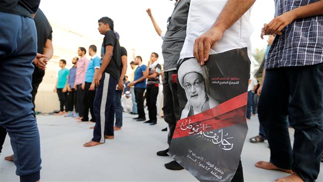 Photo of Iraqis protest in support of leading Bahraini cleric
