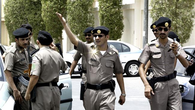 Photo of British police training Saudis amid torture fears: Documents