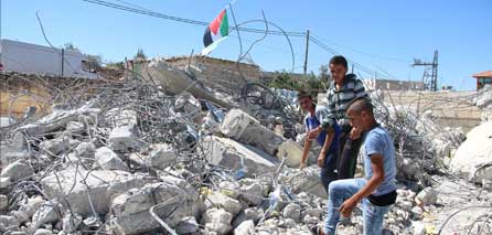 Photo of Terrorist israeli occupation demolishes Palestinian home in Al Khalil