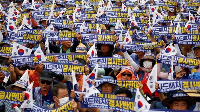 Photo of 10th night of Anti-US Missile protests in South Korea