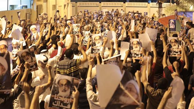 Photo of Bahrainis stage rally in support of senior Shia cleric