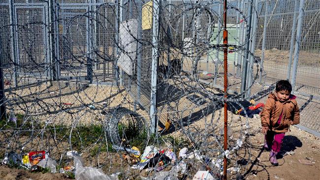Photo of Hungary to build new ‘barrier’ against refugees