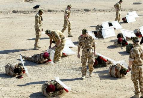 Photo of UK to Trains & Arms Syrian Terrorists in Saudi Arabia