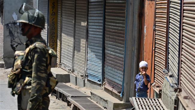 Photo of Kashmir curfew extended to prevent anti-India rallies