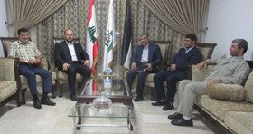Photo of Hamas representative receives delegation from Iran’s embassy in Beirut