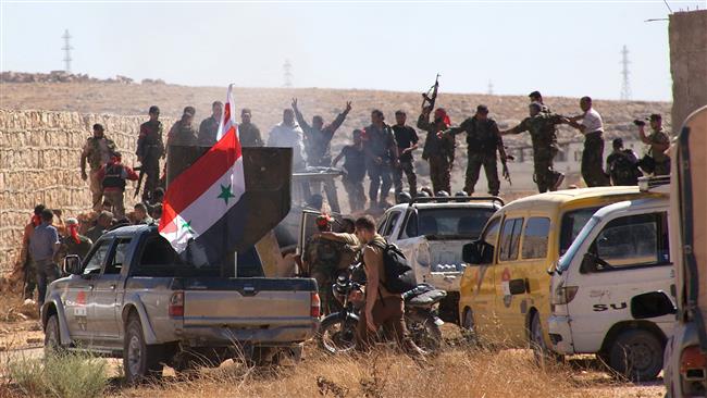 Photo of Syria regains control of refugee camp north of Aleppo