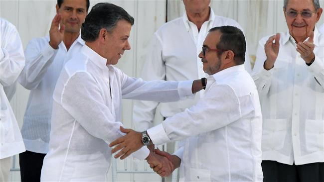 Photo of Colombia ex-rebels apologize for 2002 massacre