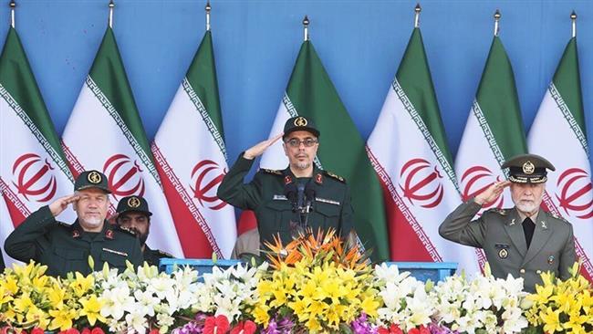 Photo of Iranian Armed Forces stage parade to mark Sacred Defense Week