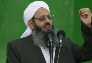 Photo of Sunni cleric hails Leader of Islamic Ummah Imam Khamenei for his role in boosting unity