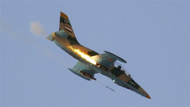 Photo of Syrian jets strike militant positions in west-central Hama