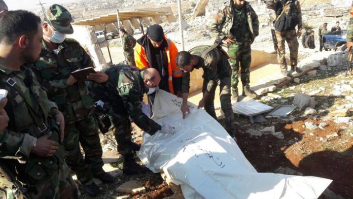 Photo of PHOTOS: Syrian Army, Liwaa Al-Quds dig for fallen soldiers from Kindi Hospital in northeast Aleppo
