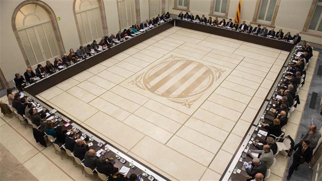 Photo of Catalonia parties, unions hold summit on planned independence vote