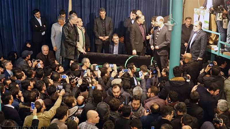 Photo of Iranians in shock and sorrow over Ayatollah Rafsanjani’s passing away