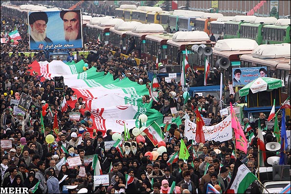 Photo of Iranians preparing to mark Islamic Revolution anniversary amid US threats