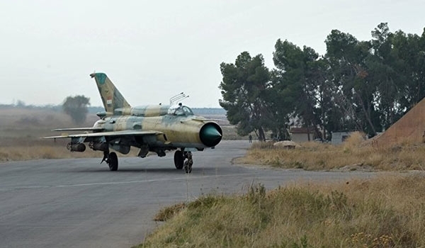 Photo of Syrian Warplane Lands at Kuweires Airport for First Time since 2012