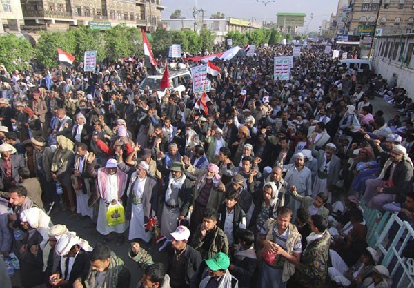 Photo of Yemen: More Photos of Protest Rally in Sana’a against Saudi Arabia’s Aggression