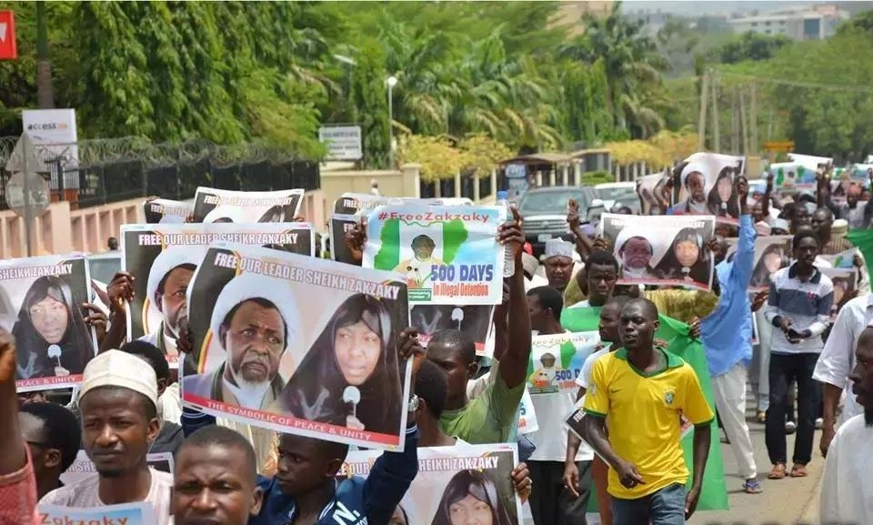 Photo of Nigerians Take to the Streets to Mark 500 Days of Sheikh Zakzaky’s Detention