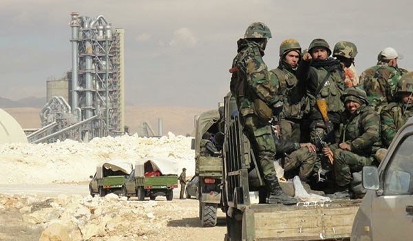 Photo of Syrian Gov’t Forces Approaching to Palmyra-Baghdad-Damascus Triangle