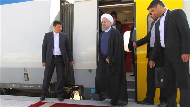 Photo of Rouhani hails inauguration of Hamedan-Tehran railway