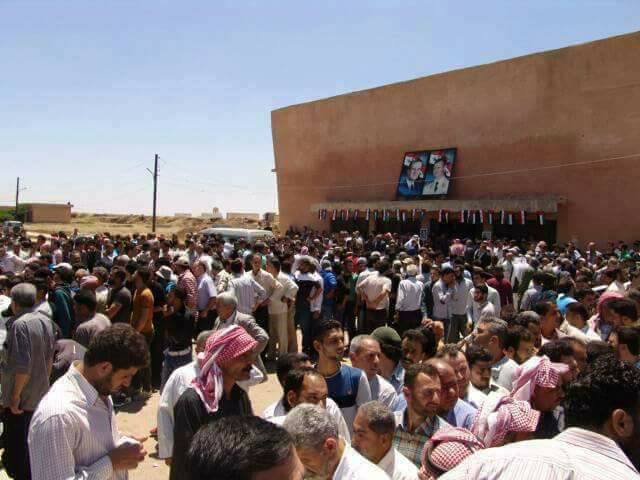 Photo of Hundreds of militants reconcile with Syrian government in northern Daraa