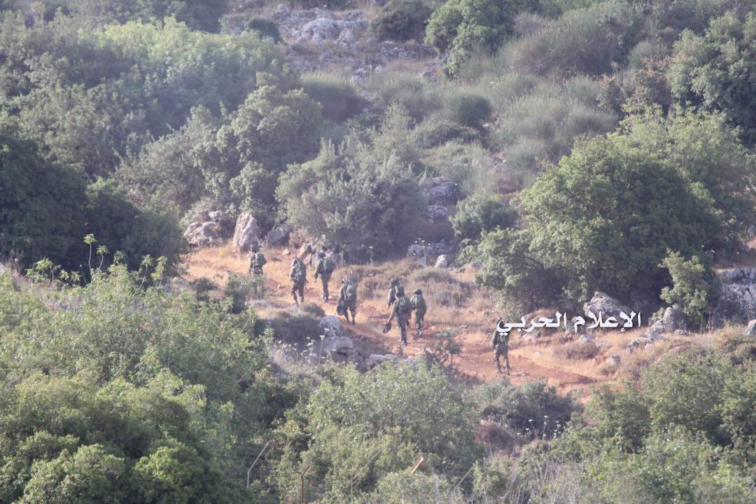 Photo of Zionist Soldiers Cross Lebanon Southern Border