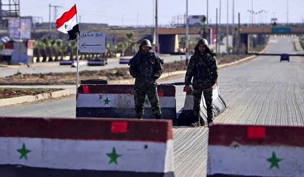 Photo of Syrian Soldiers, Hezbollah Cut off Terrorists’ Supply Lines from Lebanon to Syria