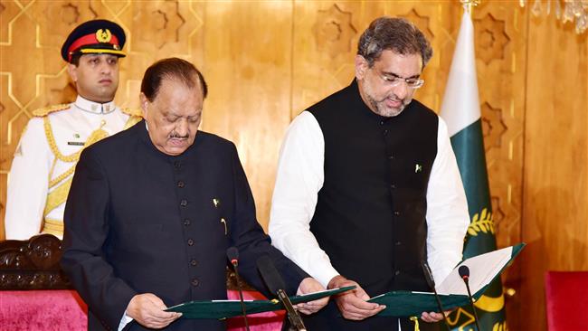 Photo of Pakistan’s new cabinet maintains most of Sharif allies