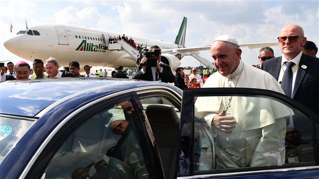 Photo of Pope Francis visits Myanmar amid