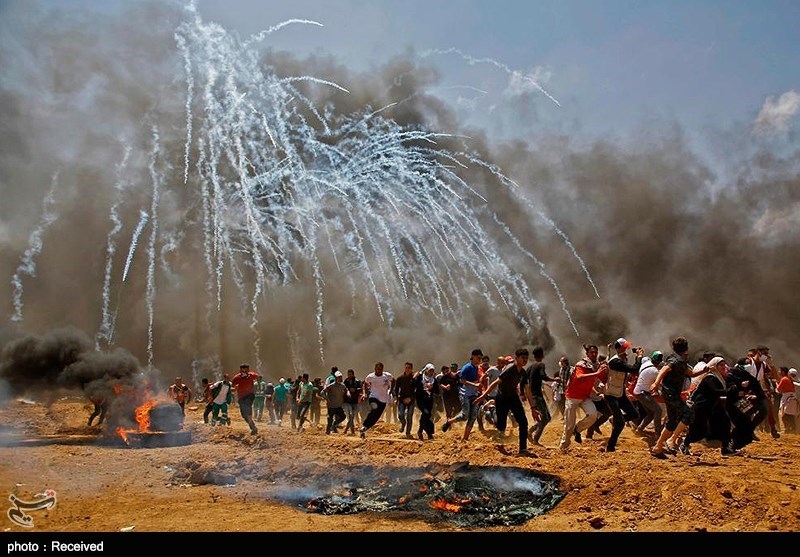 Photo of UPDATE: 40 Palestinians Defending Muslim Ummah’s Honour Martyred, over 1800 Injured by rabid zionists in Protests near Gaza Border