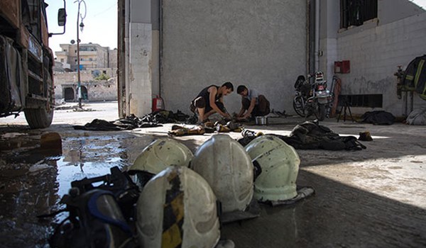 Photo of More Equipment of White Helmets Discovered at ISIL’s Positions in Southern Syria