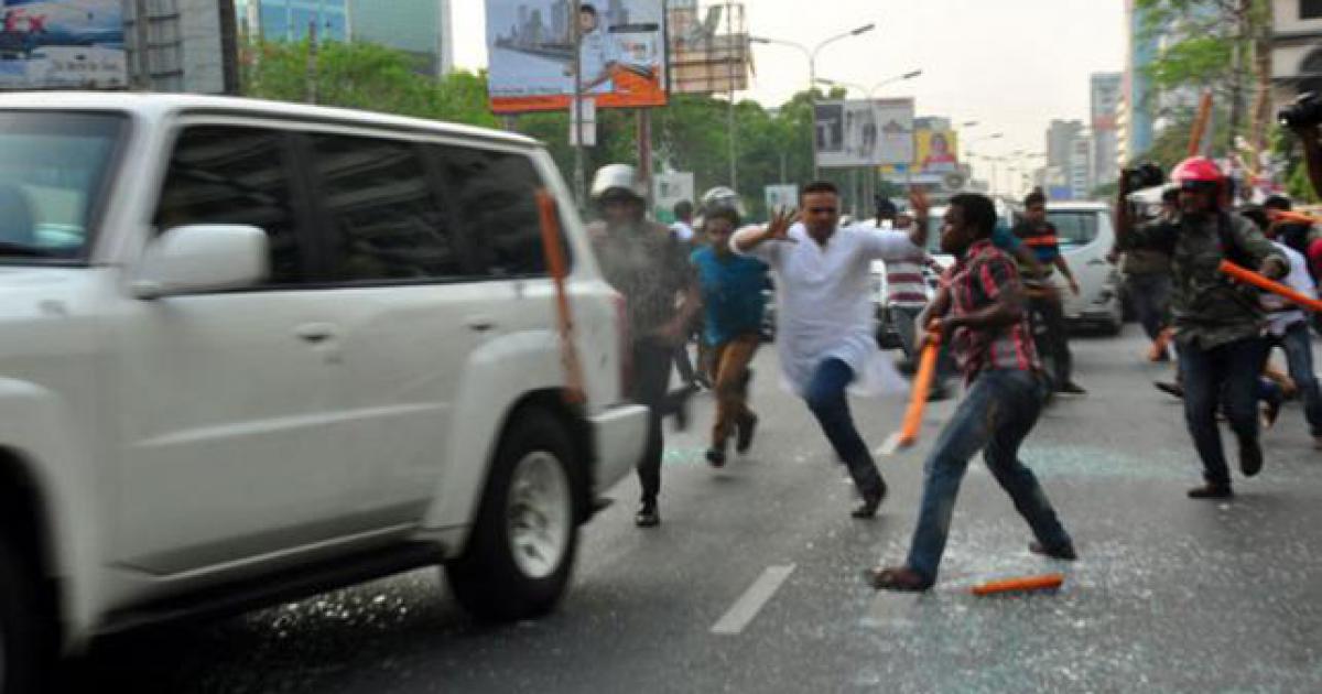 Photo of Satanic US envoy’s motorcade comes under armed attack in Bangladeshi capital