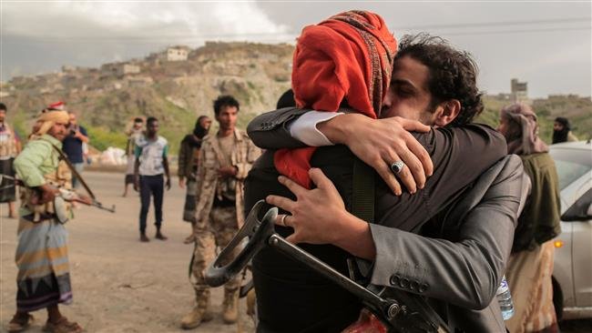 Photo of Prisoner swap deal close in Yemen, vow to attend Sweden peace talks