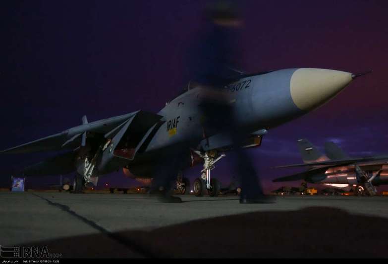 Photo of Iranian Air Force bombers operate night surprise operations
