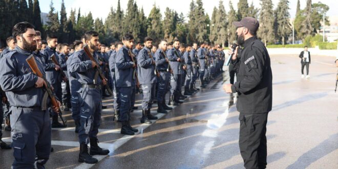 Thousand of police college students graduated in Damascus